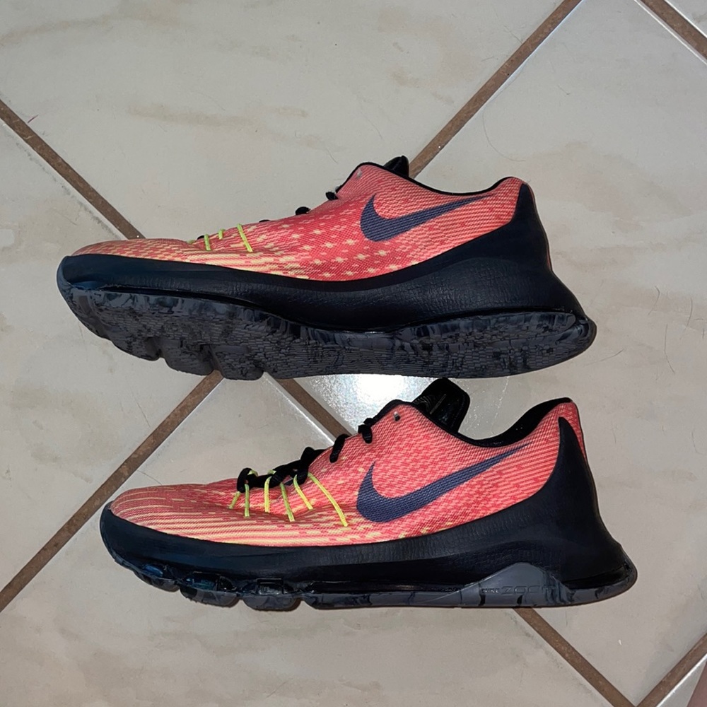 Kevin Durant 8 basketball shoes Nike